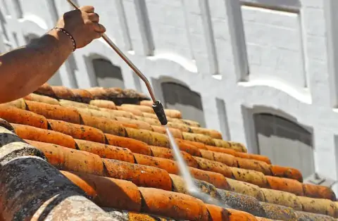 Nettoyage de toitures - Amnéville